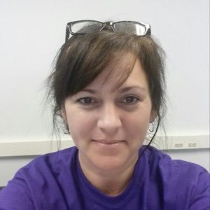 Meet your Posher, Dominique